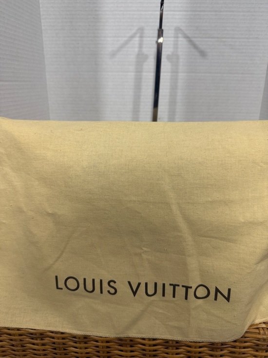 Louis Vuitton Tan Epi Alma Satchel W/Dustbag - Picture 11 of 11